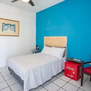 Hotel Oyo Plaza Torres,, Cabo San Lucas