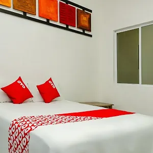 Hotel Oyo Cabo Del Sur,, Cabo San Lucas